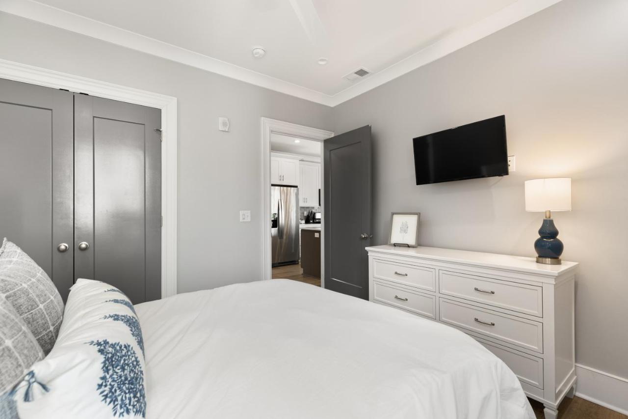 The Cooper Suite At 122 Spring Charleston Exterior photo