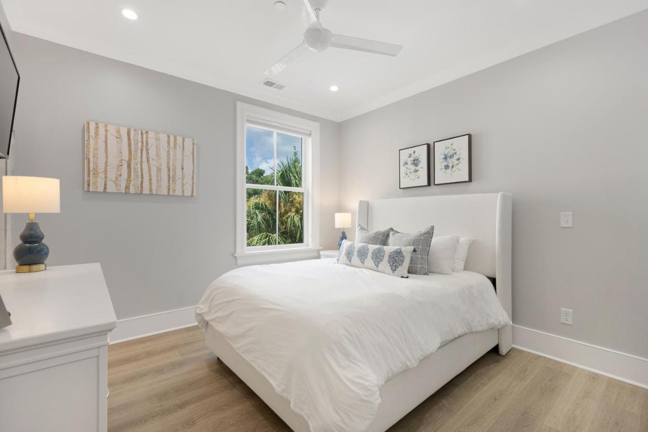 The Cooper Suite At 122 Spring Charleston Exterior photo